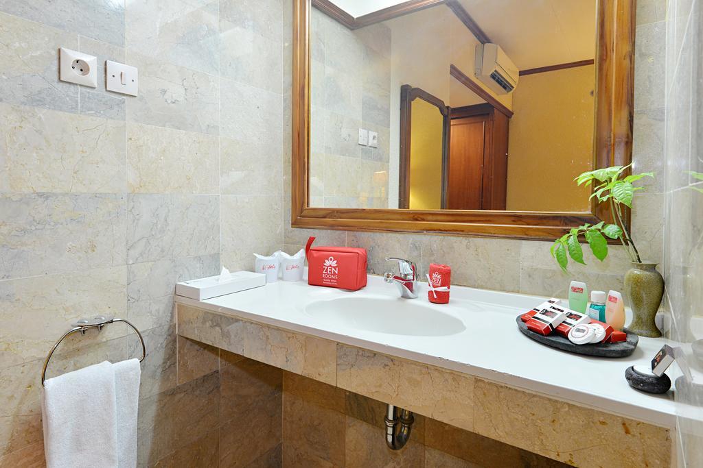 Zen Rooms Jogja Cendrawasih Pakualaman Kültér fotó